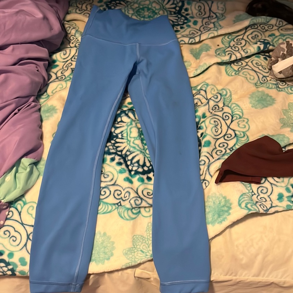 Light blue lululemon leggings